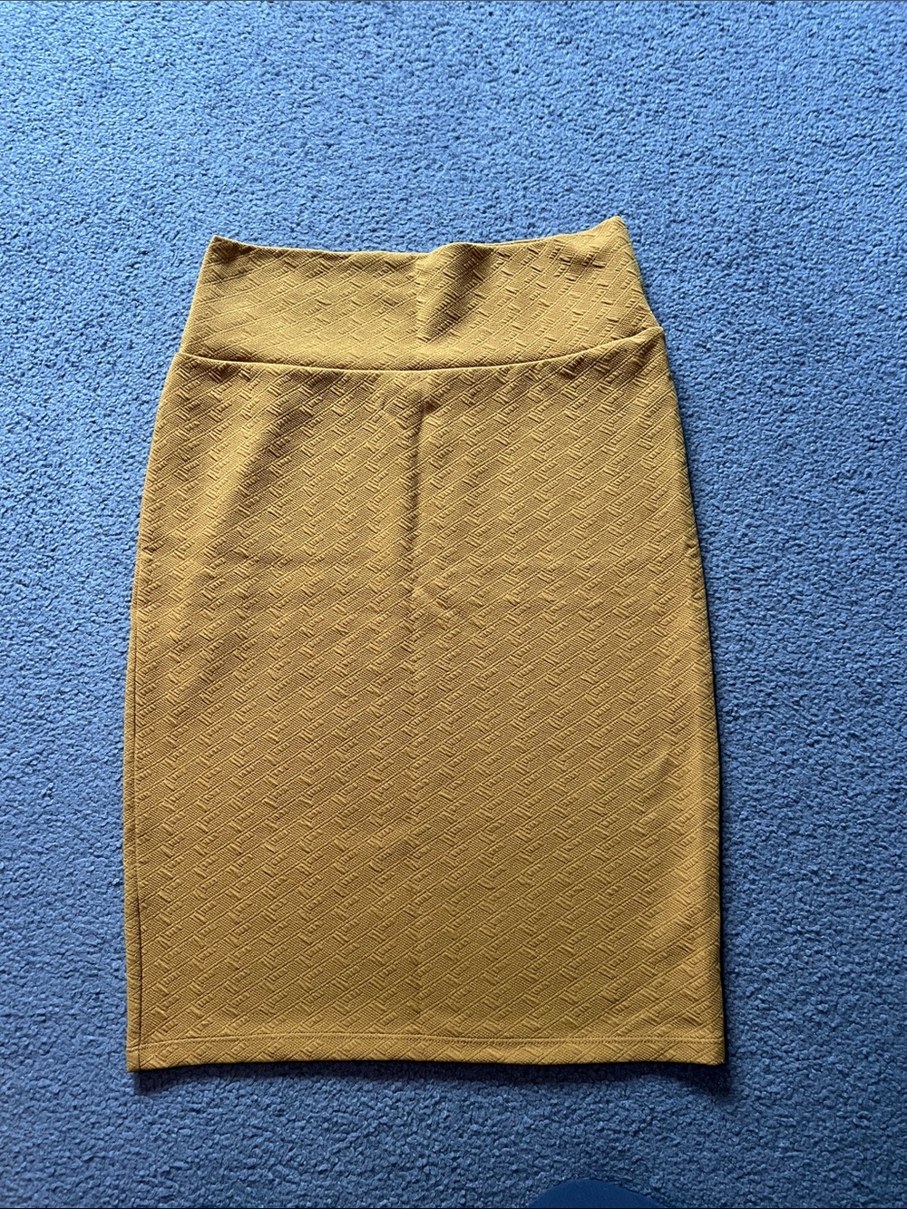 LuLaRoe Mustard Textured Pencil Skirt